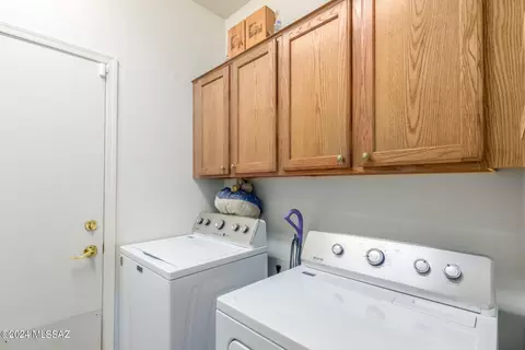 10599 E Rose Hill St, Tucson, AZ 85747 photo 28