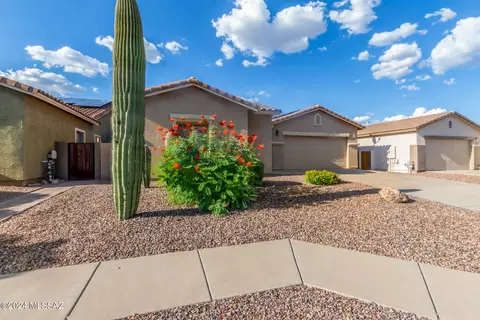 10599 E Rose Hill St, Tucson, AZ 85747