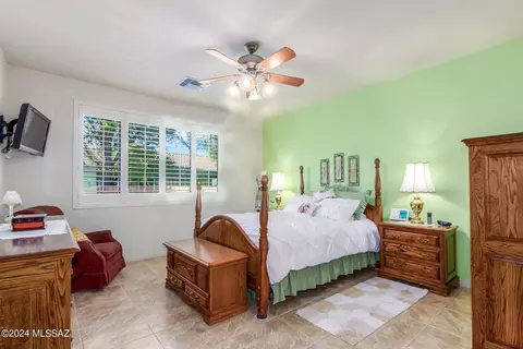 10599 E Rose Hill St, Tucson, AZ 85747 photo 14