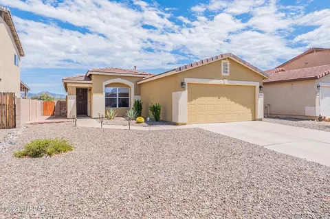 10134 N Blue Crossing Way, Tucson, AZ 85743