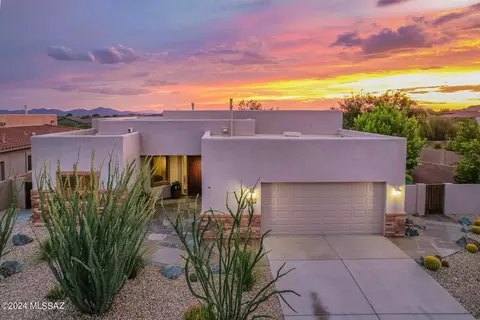 13255 N Booming Dr, Oro Valley, AZ 85755