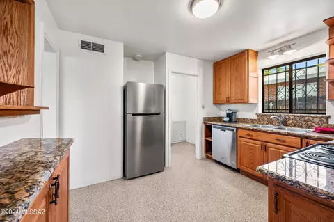 Kitchen - 1441 E Spring St, Tucson, AZ 85719 photo 2 of 3