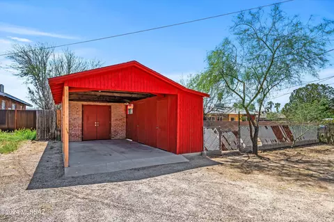 Exterior - 1441 E Spring St, Tucson, AZ 85719 photo 1 of 2