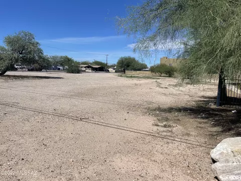 999 E Drexel Rd, Tucson, AZ 85706 photo 2