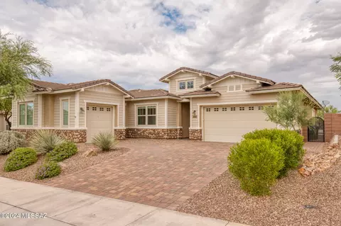 7400 Cactus Flower Pass, Marana, AZ 85658