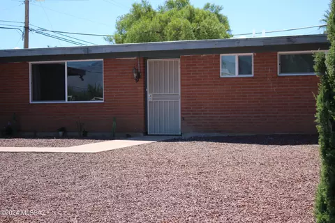7660 E 27th St, Tucson, AZ 85710