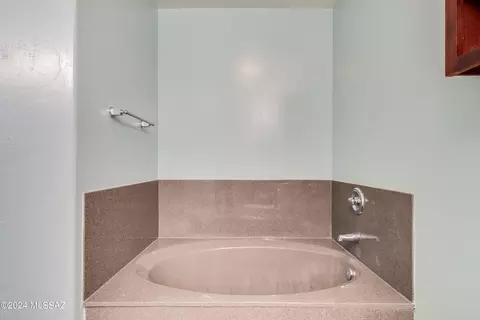 4136 E Babbling Brook Dr, Tucson, AZ 85712 photo 42