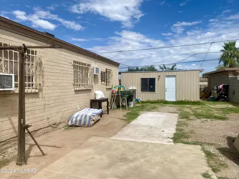 2345 E Cochise Vis, Tucson, AZ 85713 photo 9