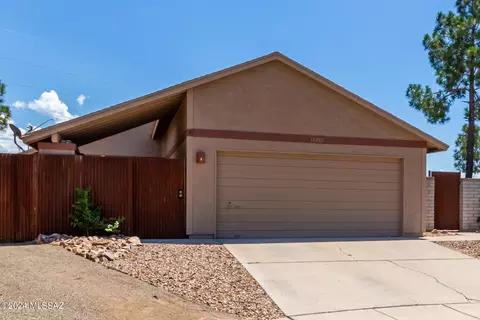 10282 Emily Pl, Tucson, AZ 85730