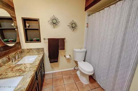 8832 E Cooper St, Tucson, AZ 85710 photo 27