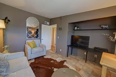 8832 E Cooper St, Tucson, AZ 85710 photo 30
