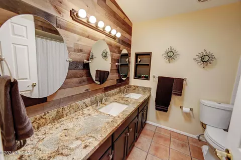 8832 E Cooper St, Tucson, AZ 85710 photo 26