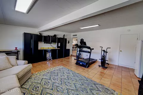 8832 E Cooper St, Tucson, AZ 85710 photo 36
