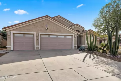 13400 N Wide View Dr, Oro Valley, AZ 85755