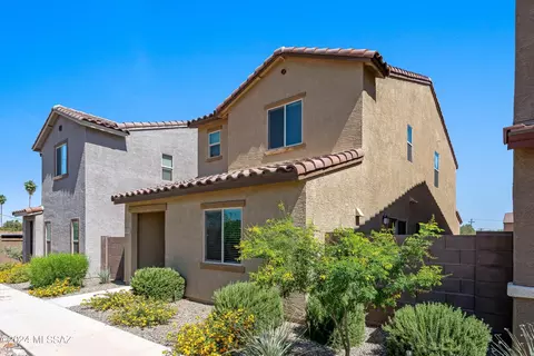 1016 E Descent St, Tucson, AZ 85719