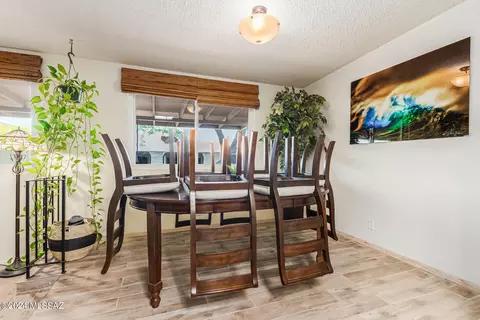 Dining - 8532 E Beverly St, Tucson, AZ 85710 photo 1 of 2
