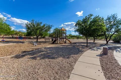 View/Area - 585 E Pima Meadows Dr, Vail, AZ 85641 photo 1 of 1