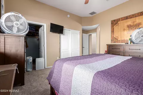 Bedroom - 585 E Pima Meadows Dr, Vail, AZ 85641 photo 2 of 2