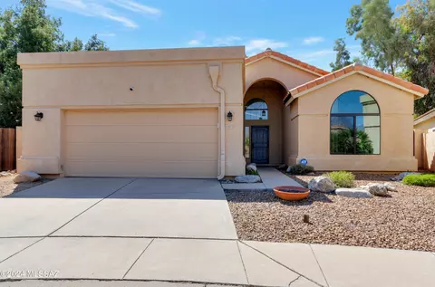 2903 N Ivory Ct, Tucson, AZ 85715