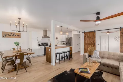 5260 N Tigua Dr, Tucson, AZ 85704