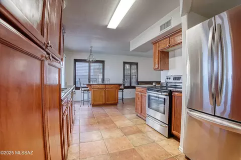 8218 S Via Elemental, Tucson, AZ 85747 photo 18