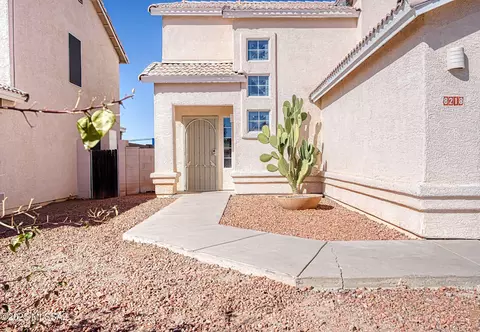 8218 S Via Elemental, Tucson, AZ 85747 photo 4