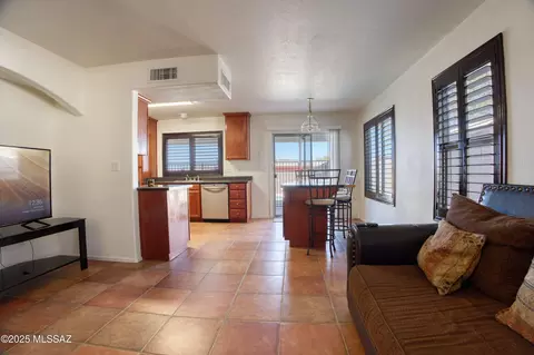 8218 S Via Elemental, Tucson, AZ 85747 photo 21
