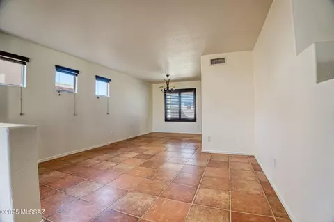 8218 S Via Elemental, Tucson, AZ 85747 photo 10