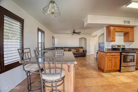 8218 S Via Elemental, Tucson, AZ 85747 photo 20