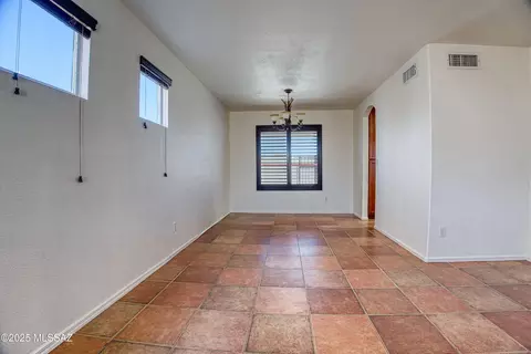 8218 S Via Elemental, Tucson, AZ 85747 photo 11