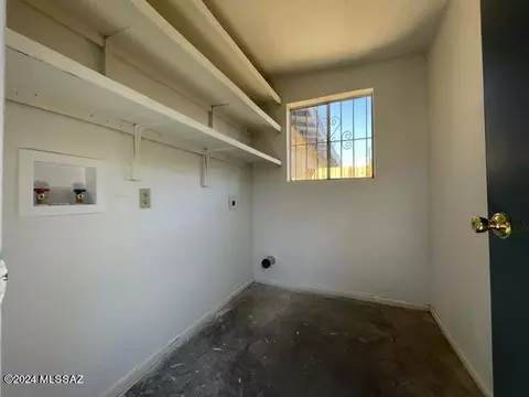343 E 24th St, Tucson, AZ 85713 photo 5