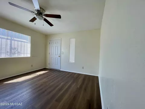 343 E 24th St, Tucson, AZ 85713 photo 7