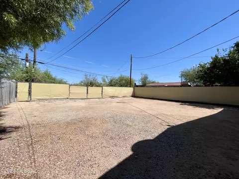 343 E 24th St, Tucson, AZ 85713 photo 10