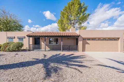 151 E Santa Rebecca Dr, Green Valley, AZ 85614