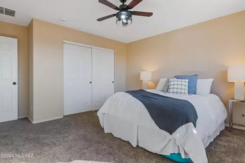 Bedroom - 60870 E Rock Ledge Loop, Saddlebrooke, AZ 85739 photo 5 of 13