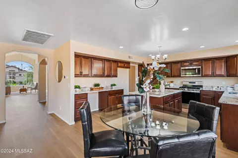 Dining - 60870 E Rock Ledge Loop, Saddlebrooke, AZ 85739 photo 1 of 1