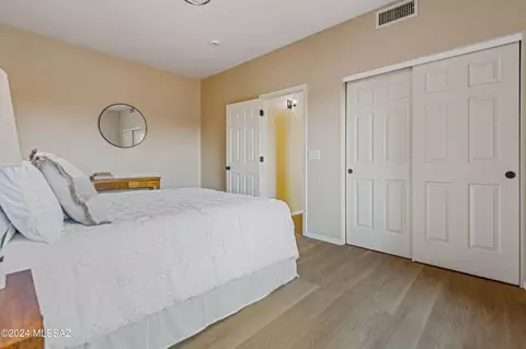 Bedroom - 60870 E Rock Ledge Loop, Saddlebrooke, AZ 85739 photo 9 of 13