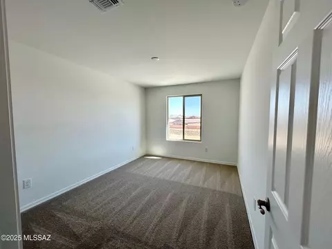 7830 S Star Wash Loop, Tucson, AZ 85757