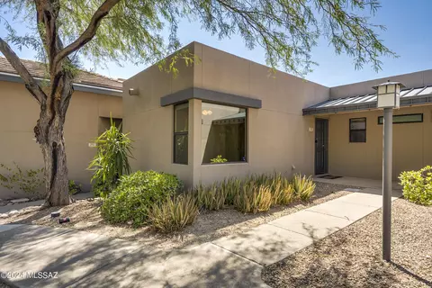 5800 N Kolb Rd #2111, Tucson, AZ 85750