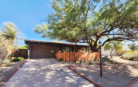 415 El Valle, Green Valley, AZ 85614