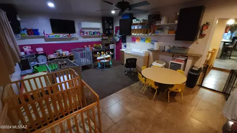 3663 E March Pl, Tucson, AZ 85713 photo 8