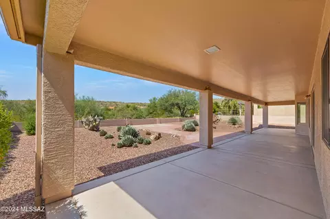 Exterior - 37658 S Hill Side Dr, Saddlebrooke, AZ 85739 photo 3 of 9