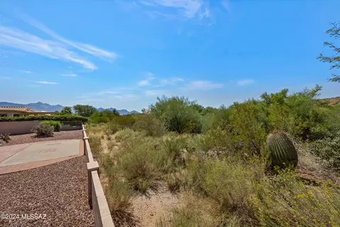 Exterior - 37658 S Hill Side Dr, Saddlebrooke, AZ 85739 photo 6 of 9
