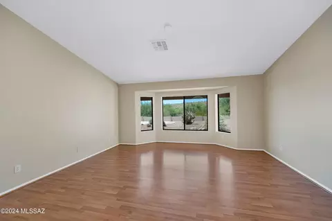 Living - 37658 S Hill Side Dr, Saddlebrooke, AZ 85739 photo 9 of 9