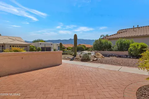 Exterior - 37658 S Hill Side Dr, Saddlebrooke, AZ 85739 photo 1 of 9