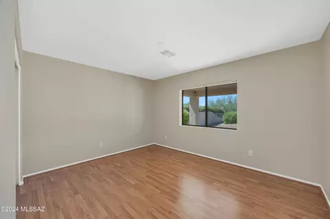 Bedroom - 37658 S Hill Side Dr, Saddlebrooke, AZ 85739 photo 1 of 1
