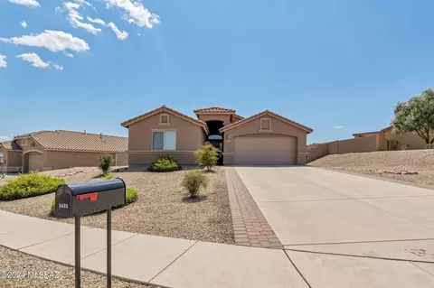 1631 N Rio Bonito, Green Valley, AZ 85614
