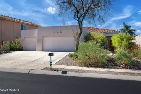 3653 N Banner Mine Dr, Tucson, AZ 85745
