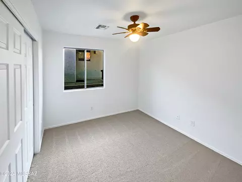 Bedroom - 8395 E Bowline Rd, Tucson, AZ 85710 photo 3 of 7