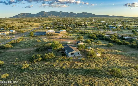 3208 W Solado Pl, Benson, AZ 85602